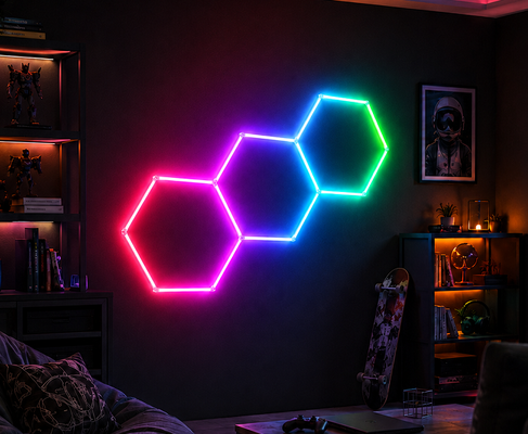 Bağlanabilir Bal Çubuğu Modüler RGB LED Altgen Işık Sistemi Garaj Spor Salonu ve Ofis Tavan Işıklandırma İhtiyaçları için Tasarlanmıştır