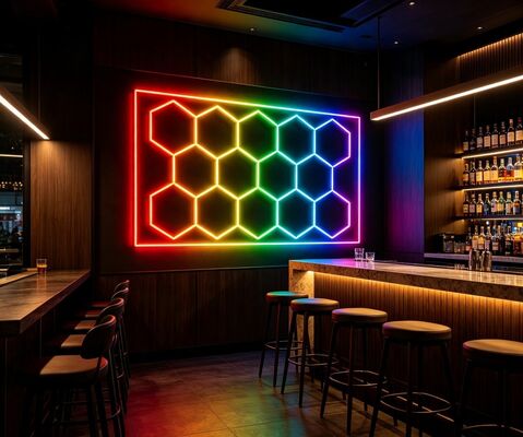 İyi bir fiyat. LED Altıgen Işık 14Altıgen RGB Uzaktan Kumanda Bal Arısı Tavan Işığı 24V IP20 Spor Salonu Garaj Bar Atmosferi için İdeal Işık Çevrimiçi
